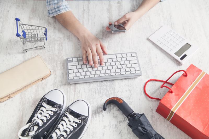 Jak samodzielnie stworzyć internetowy sklep krok po kroku